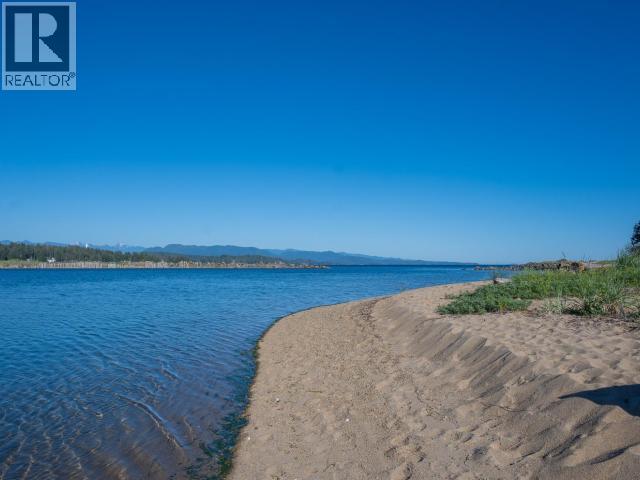 2108 MAHOOD ROAD, Powell River