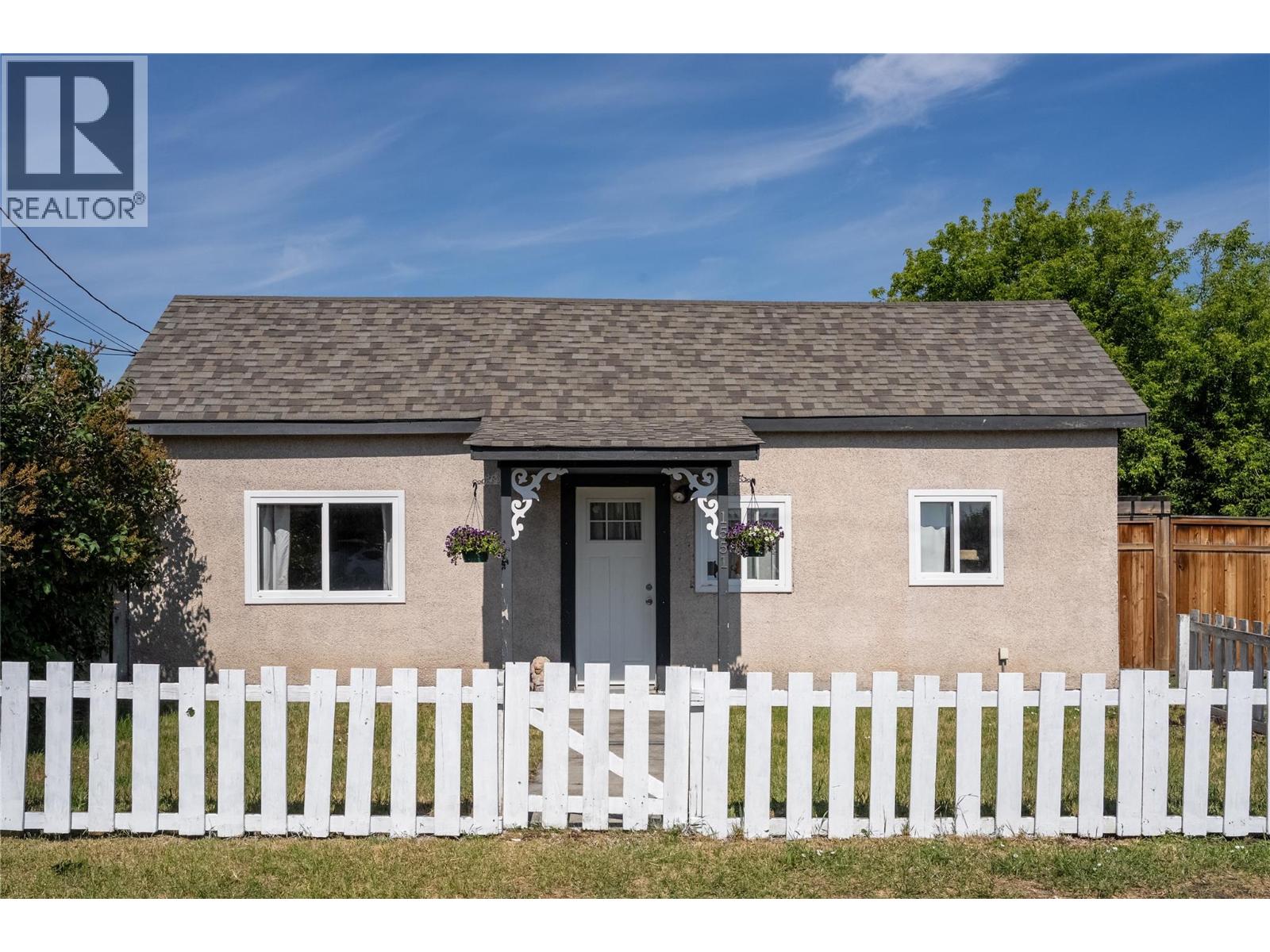 1551 BLAIR Street, Merritt