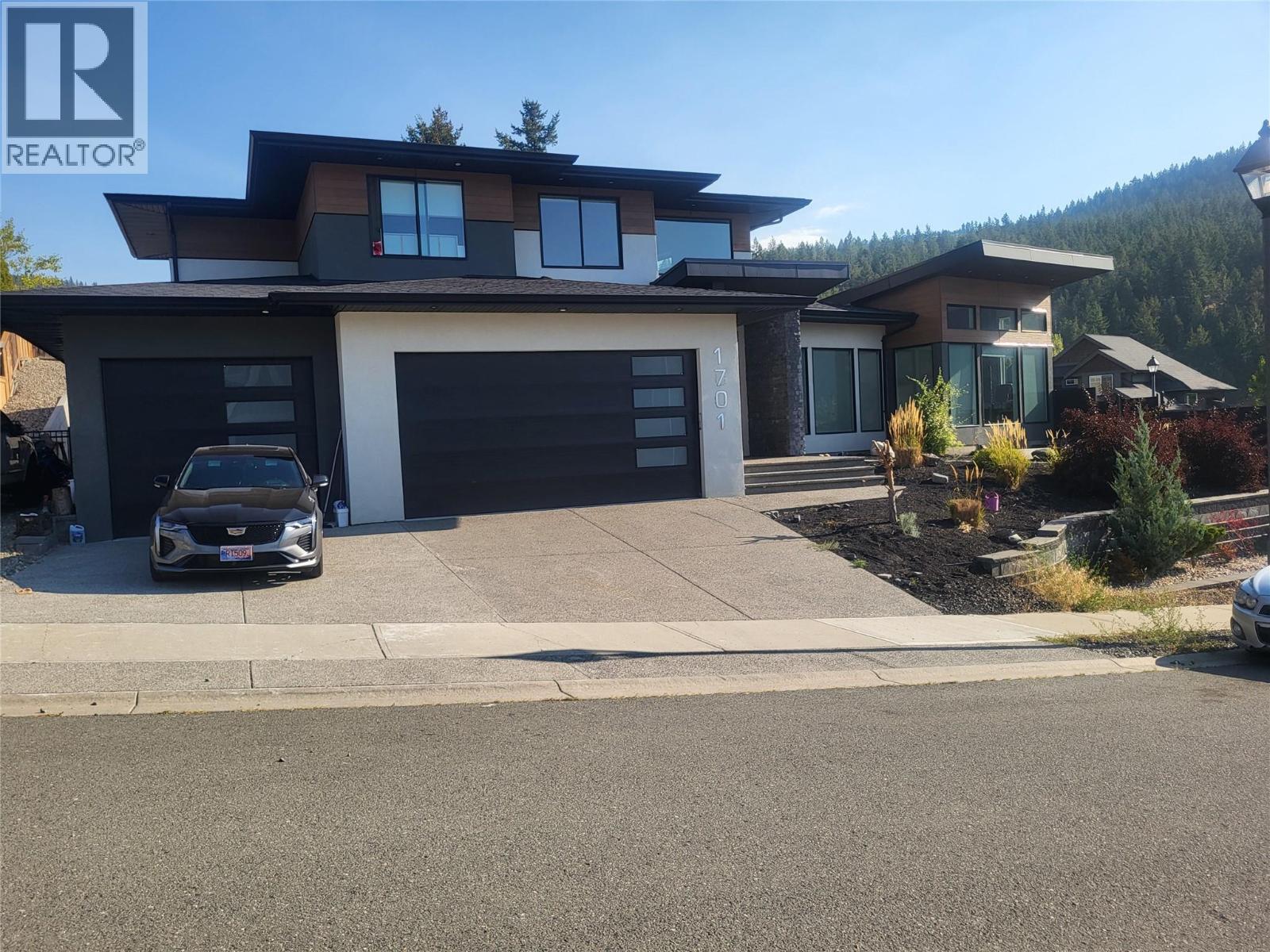 1701 Birkenhead Place, Kamloops