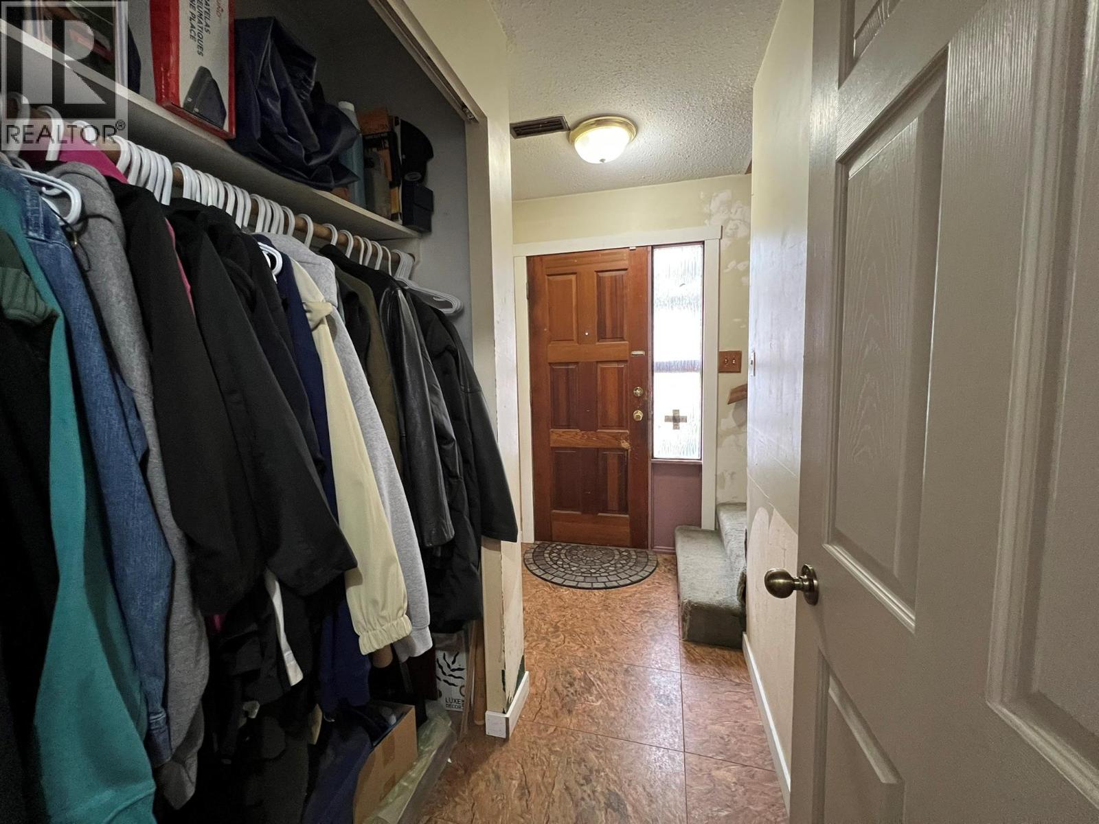 2376 Quilchena Avenue, Merritt