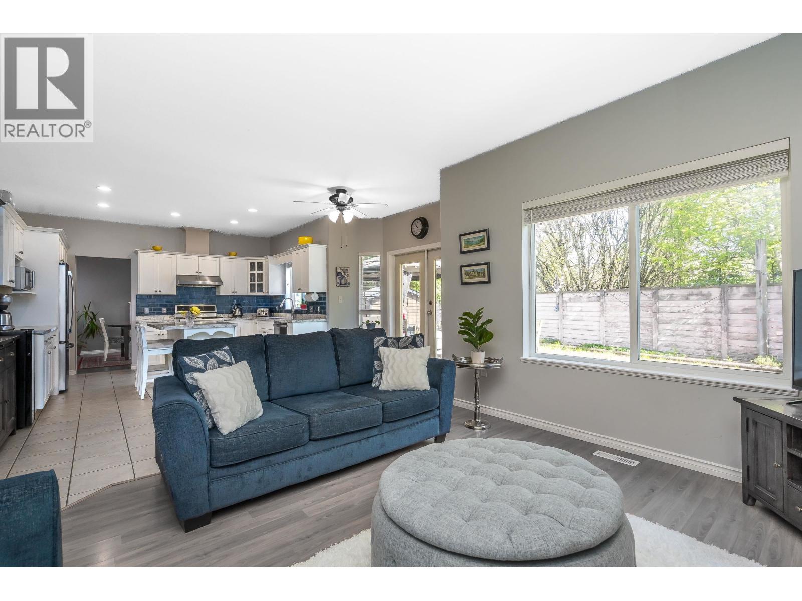 19115 DOERKSEN DRIVE, Pitt Meadows