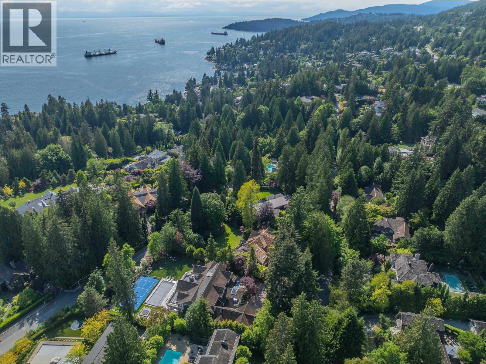 2992 ROSEBERY AVENUE, West Vancouver