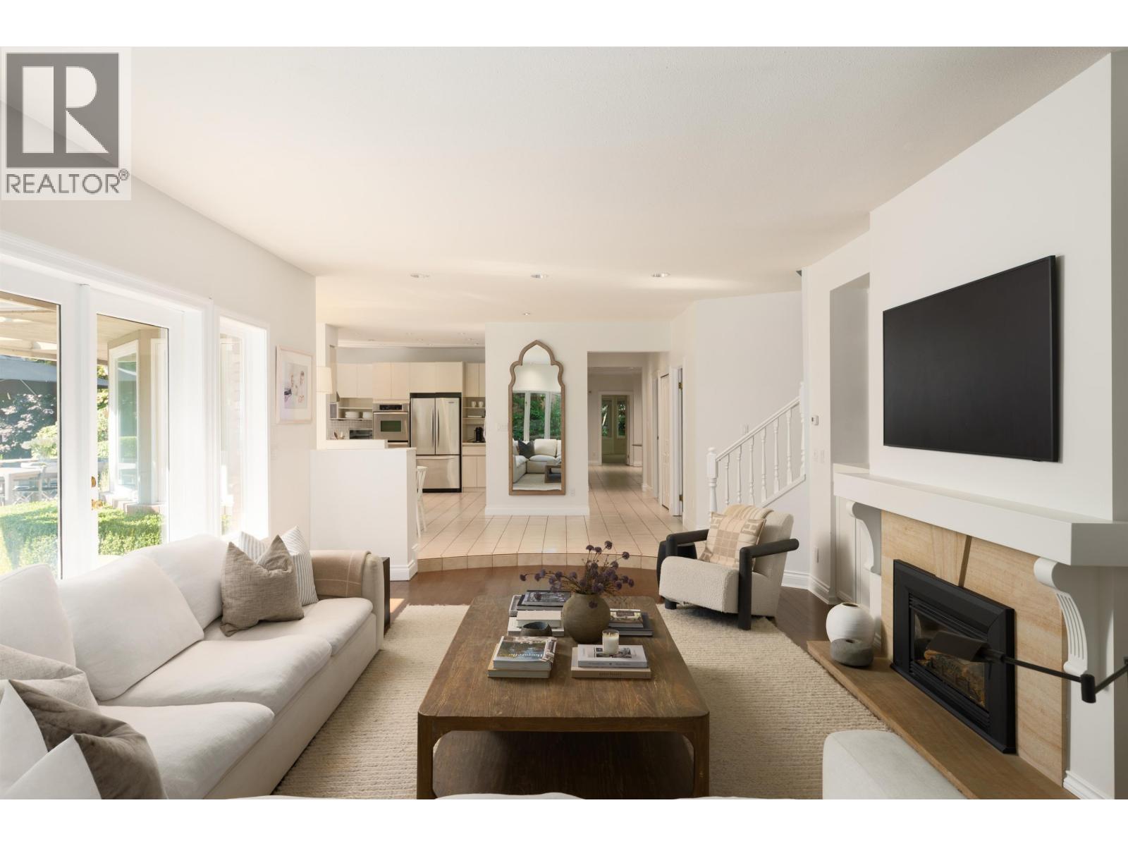 2992 ROSEBERY AVENUE, West Vancouver