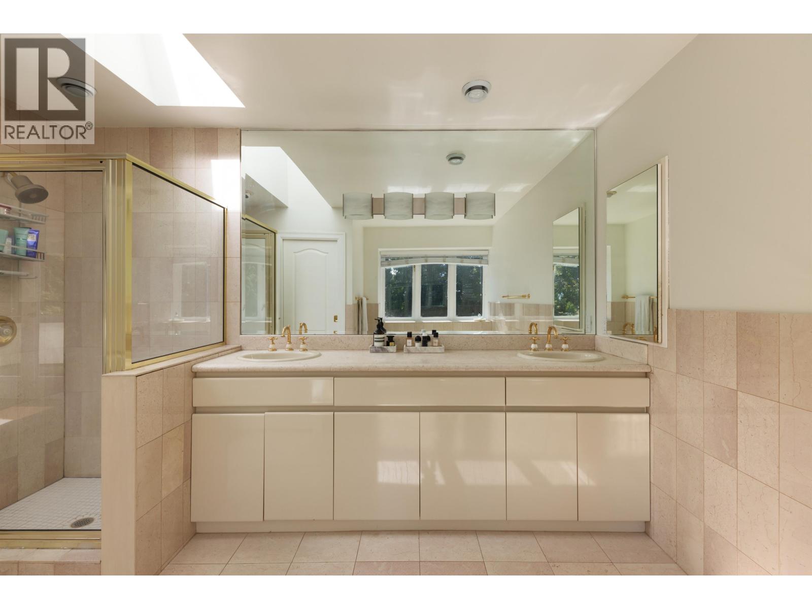 2992 ROSEBERY AVENUE, West Vancouver