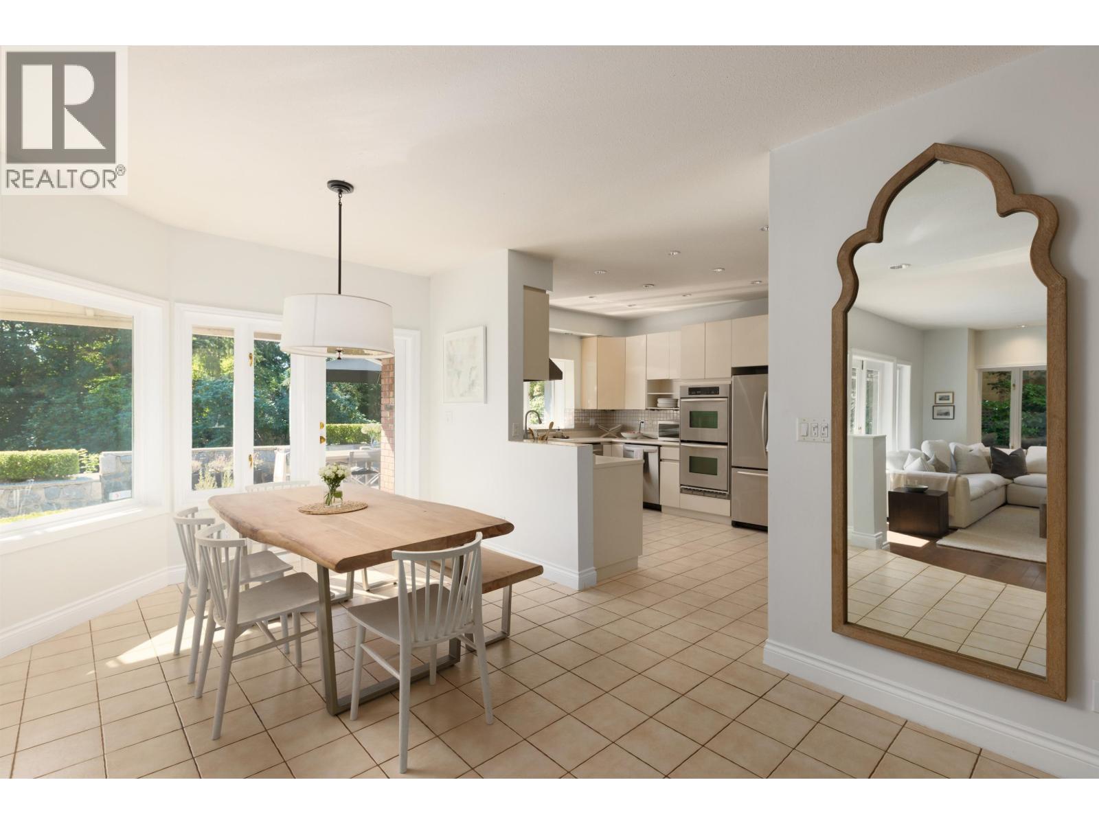 2992 ROSEBERY AVENUE, West Vancouver