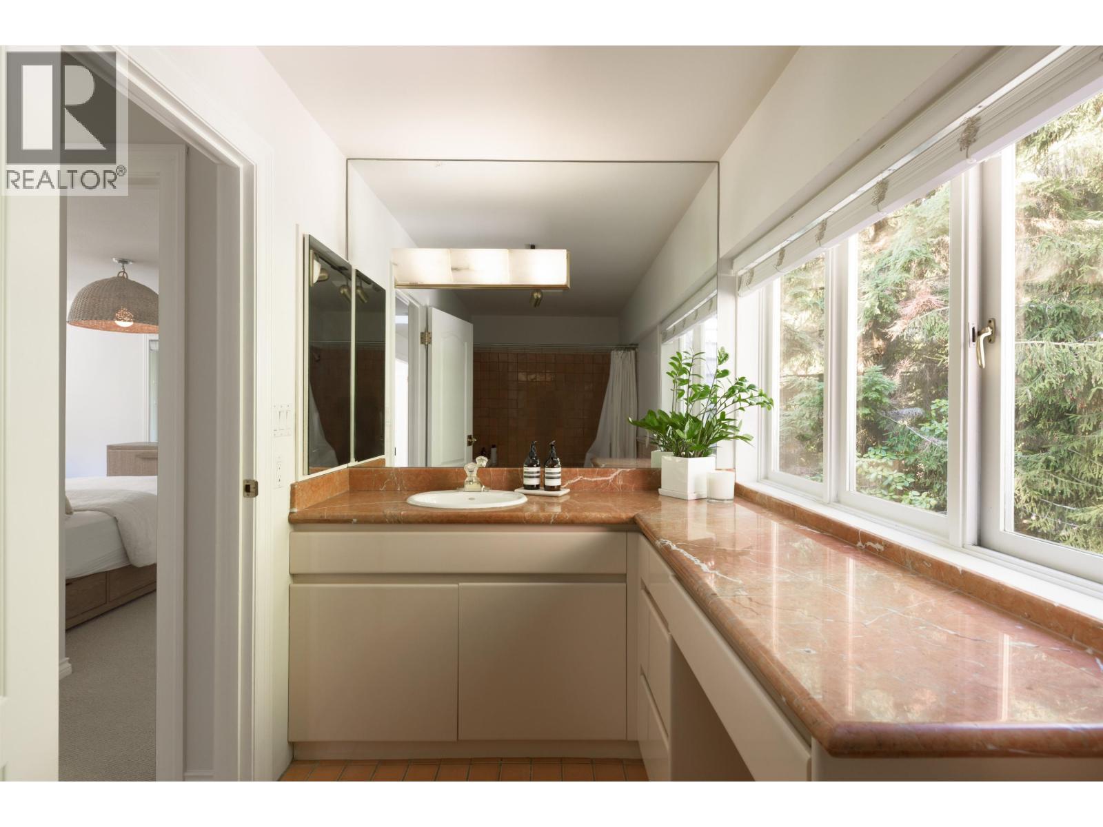 2992 ROSEBERY AVENUE, West Vancouver