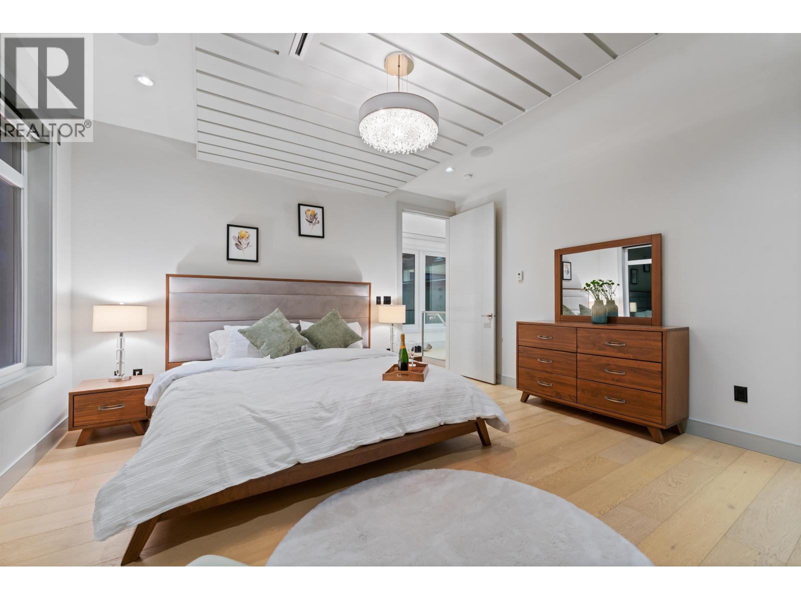 6285 LEIBLY AVENUE, Burnaby