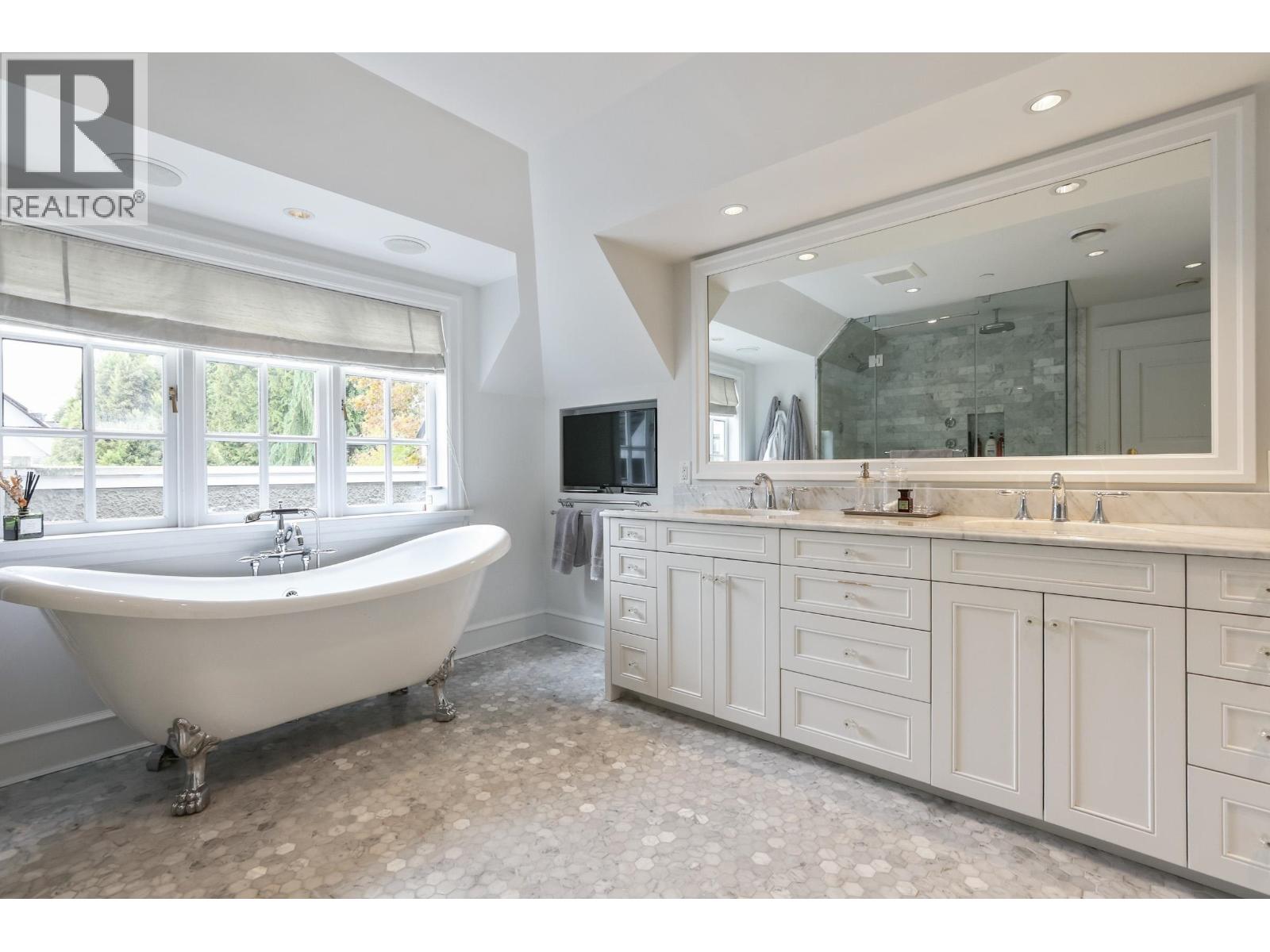 4409 MARGUERITE STREET, Vancouver