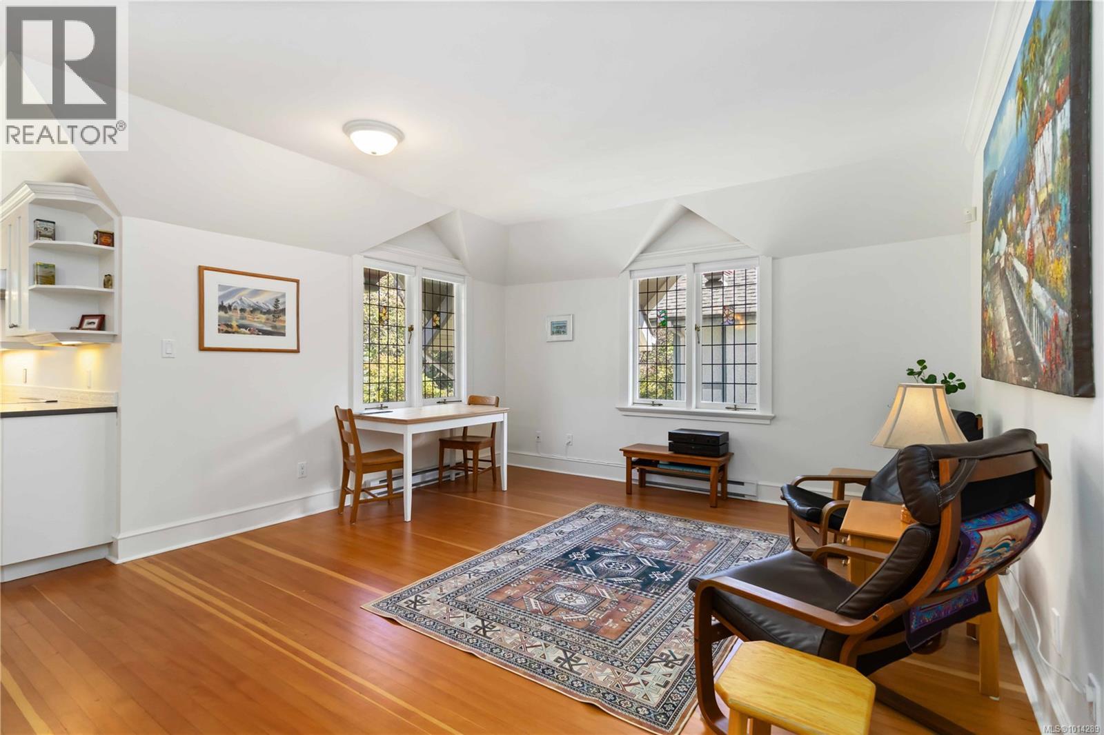 F 349 Foul Bay Road, Victoria