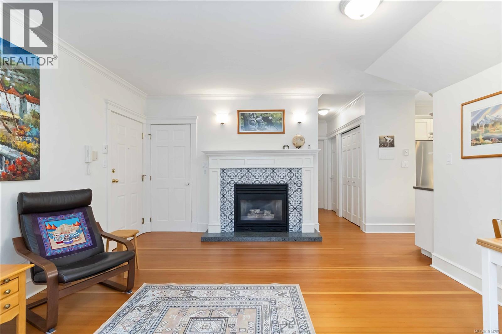F 349 Foul Bay Road, Victoria
