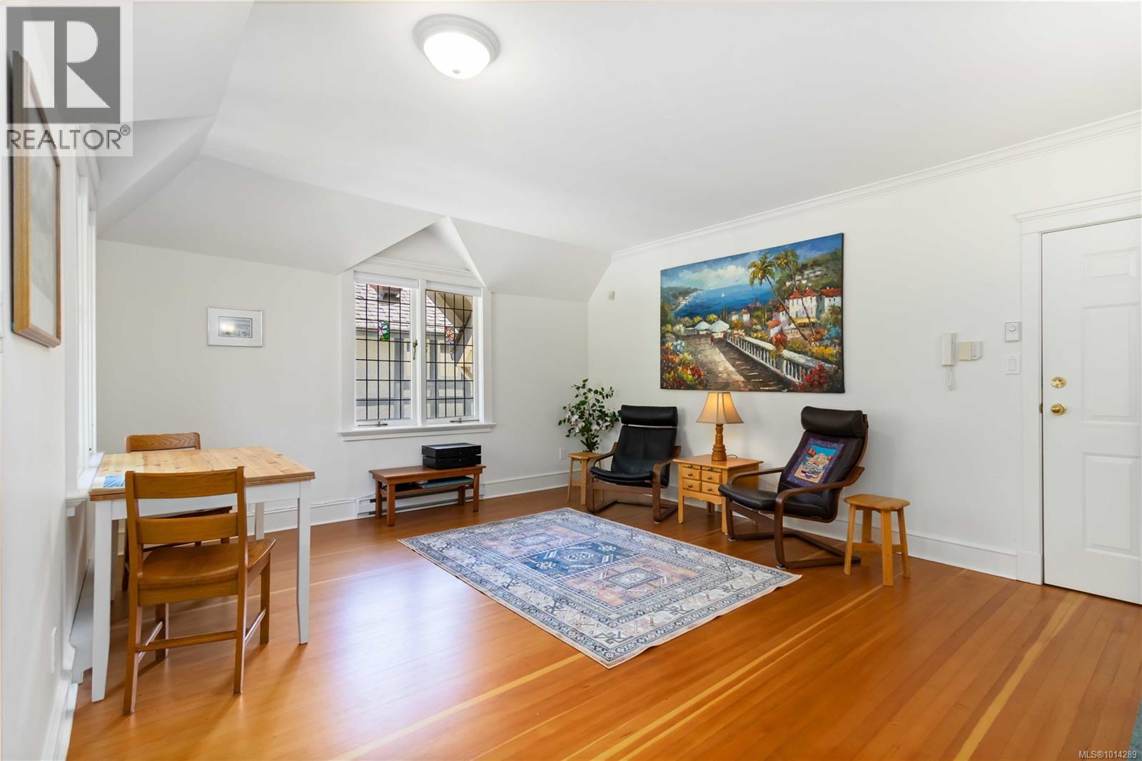 F 349 Foul Bay Road, Victoria