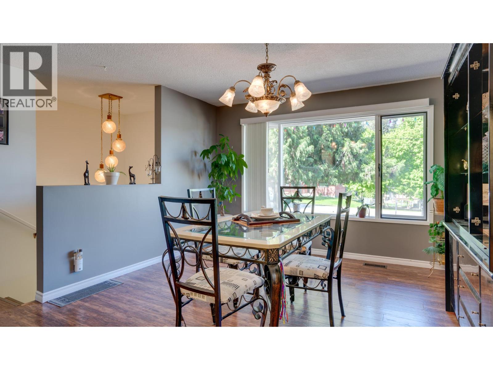 3419 Larch Drive, Armstrong