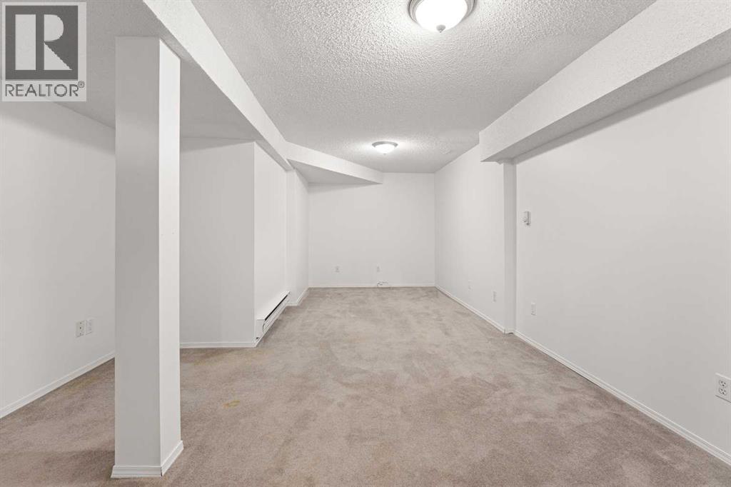 Single Family House for Sale in  Coachway Gardens SW Coach Hill Calgary 