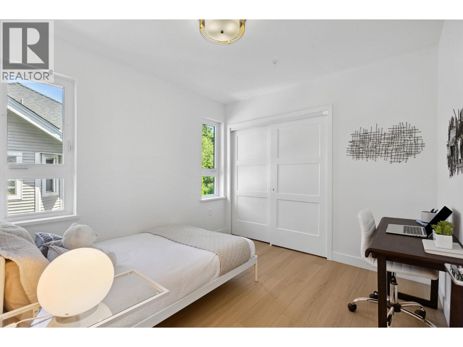 846 ST. DENIS AVENUE, North Vancouver