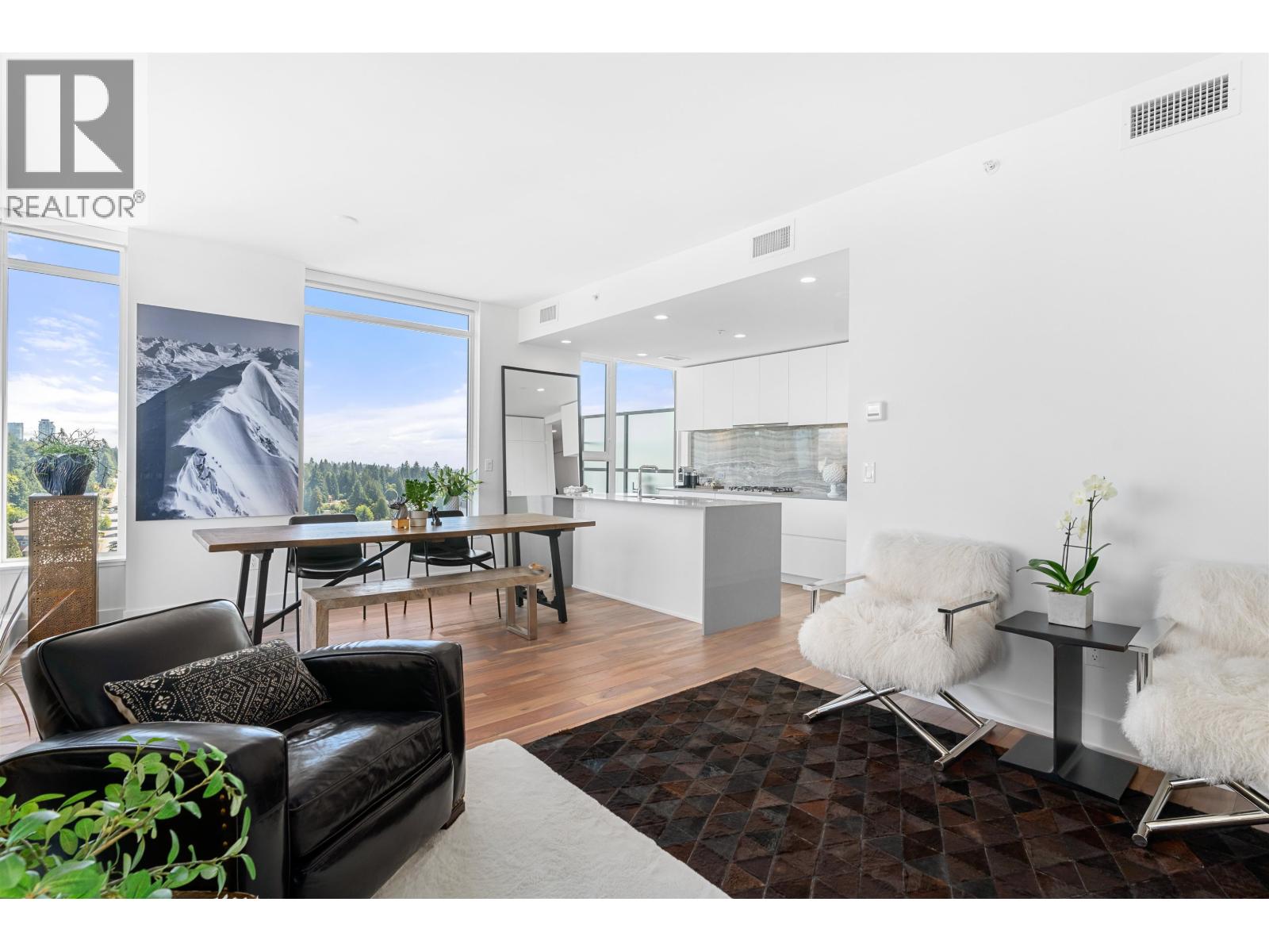 2402 450 WESTVIEW STREET, Coquitlam