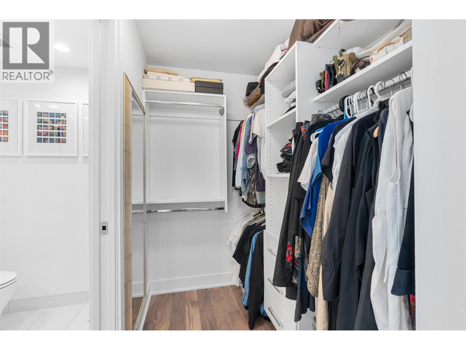 2402 450 WESTVIEW STREET, Coquitlam