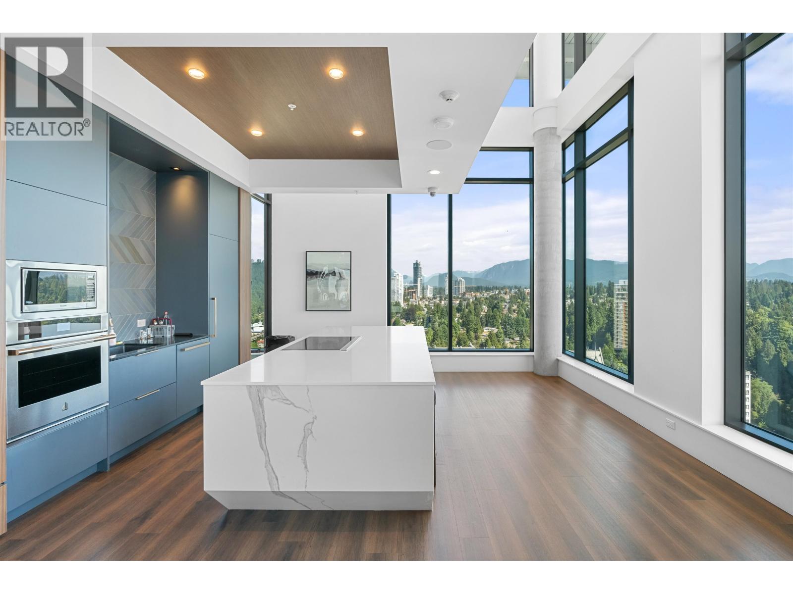 2402 450 WESTVIEW STREET, Coquitlam