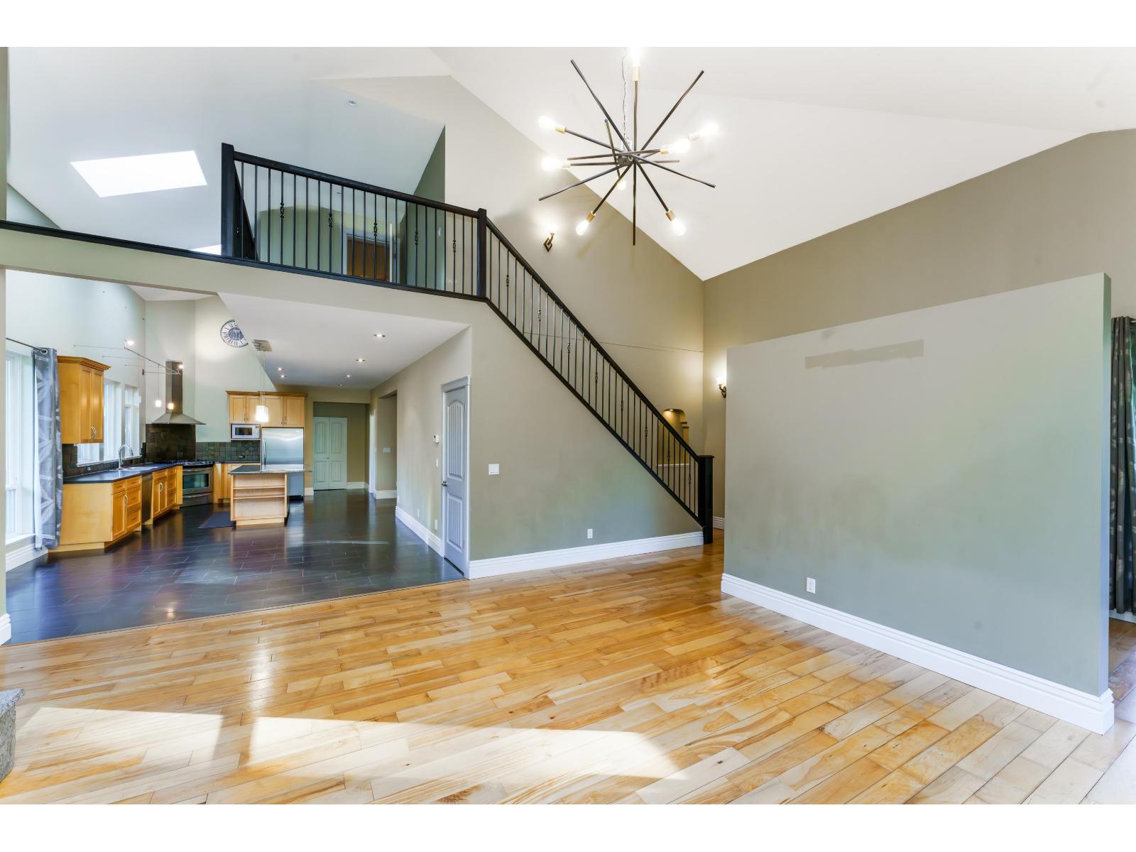 12668 CATHY CRESCENT, Mission
