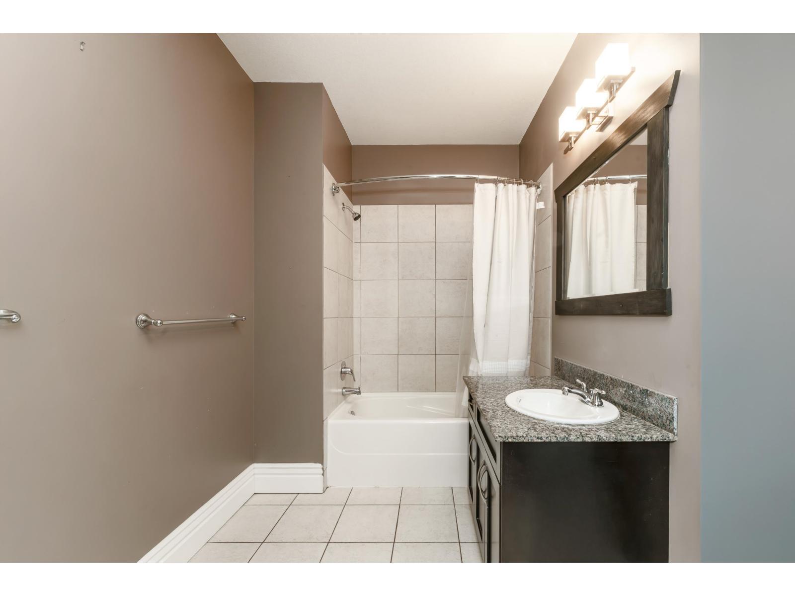 12668 CATHY CRESCENT, Mission