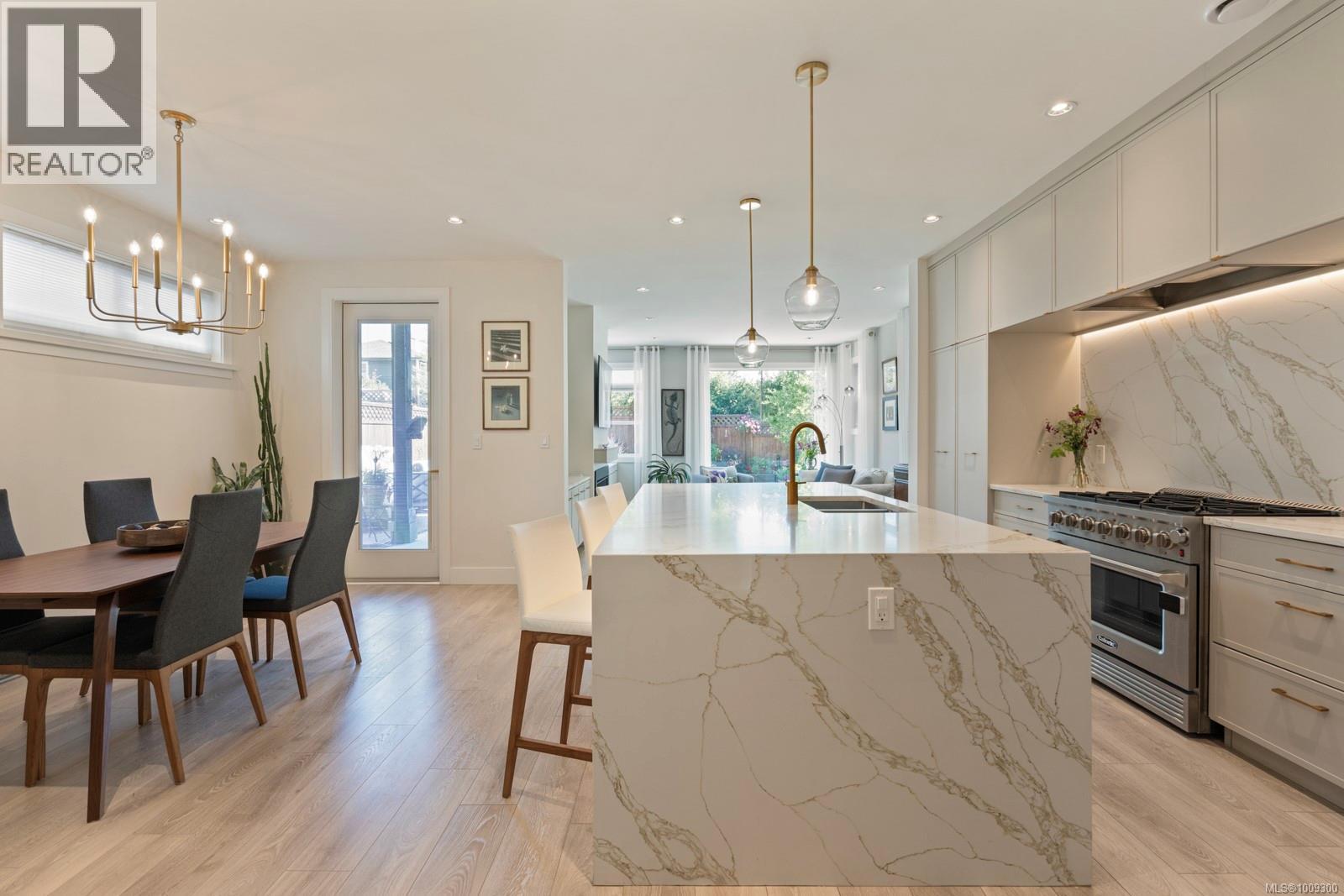 1158 Craigflower Rd, Esquimalt