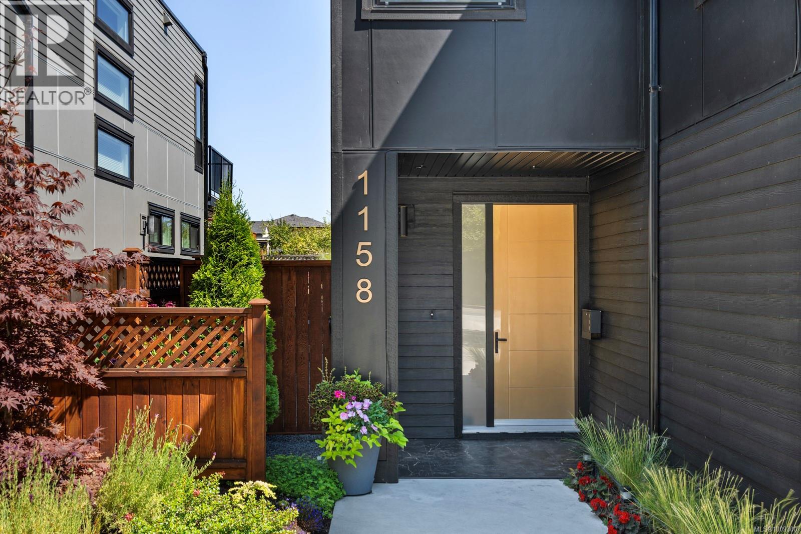1158 Craigflower Rd, Esquimalt