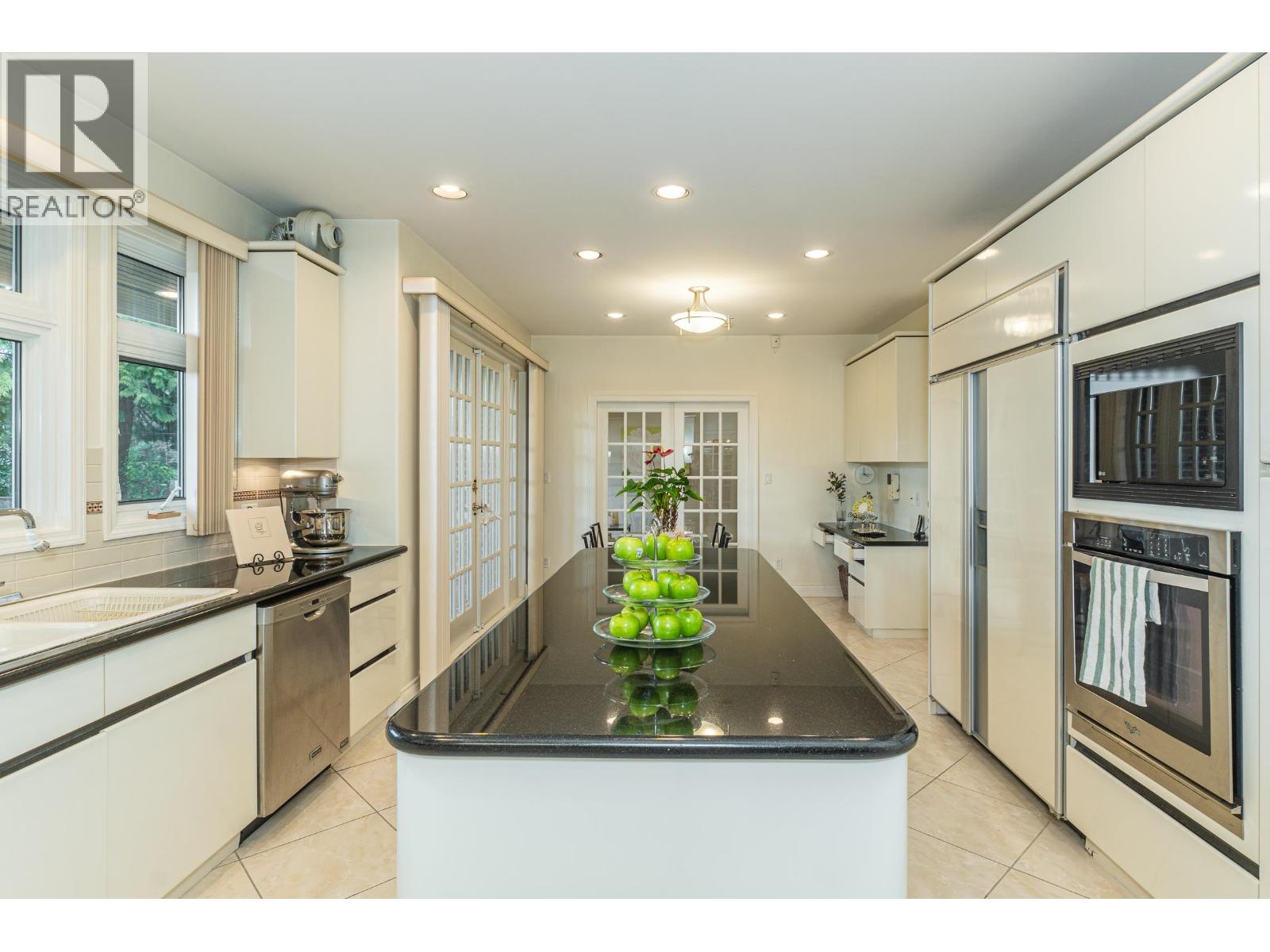 6787 MONTGOMERY STREET, Vancouver