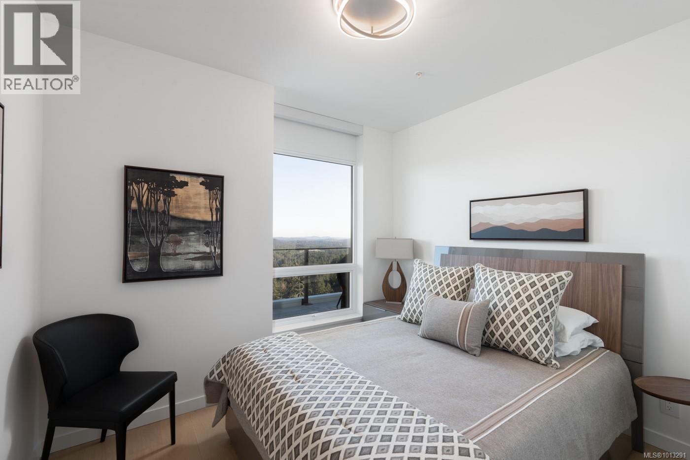 1702 2000 Hannington Road, Langford