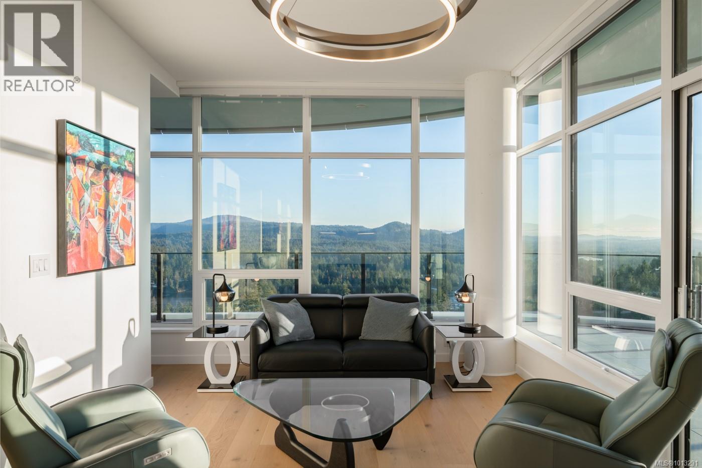 1702 2000 Hannington Road, Langford