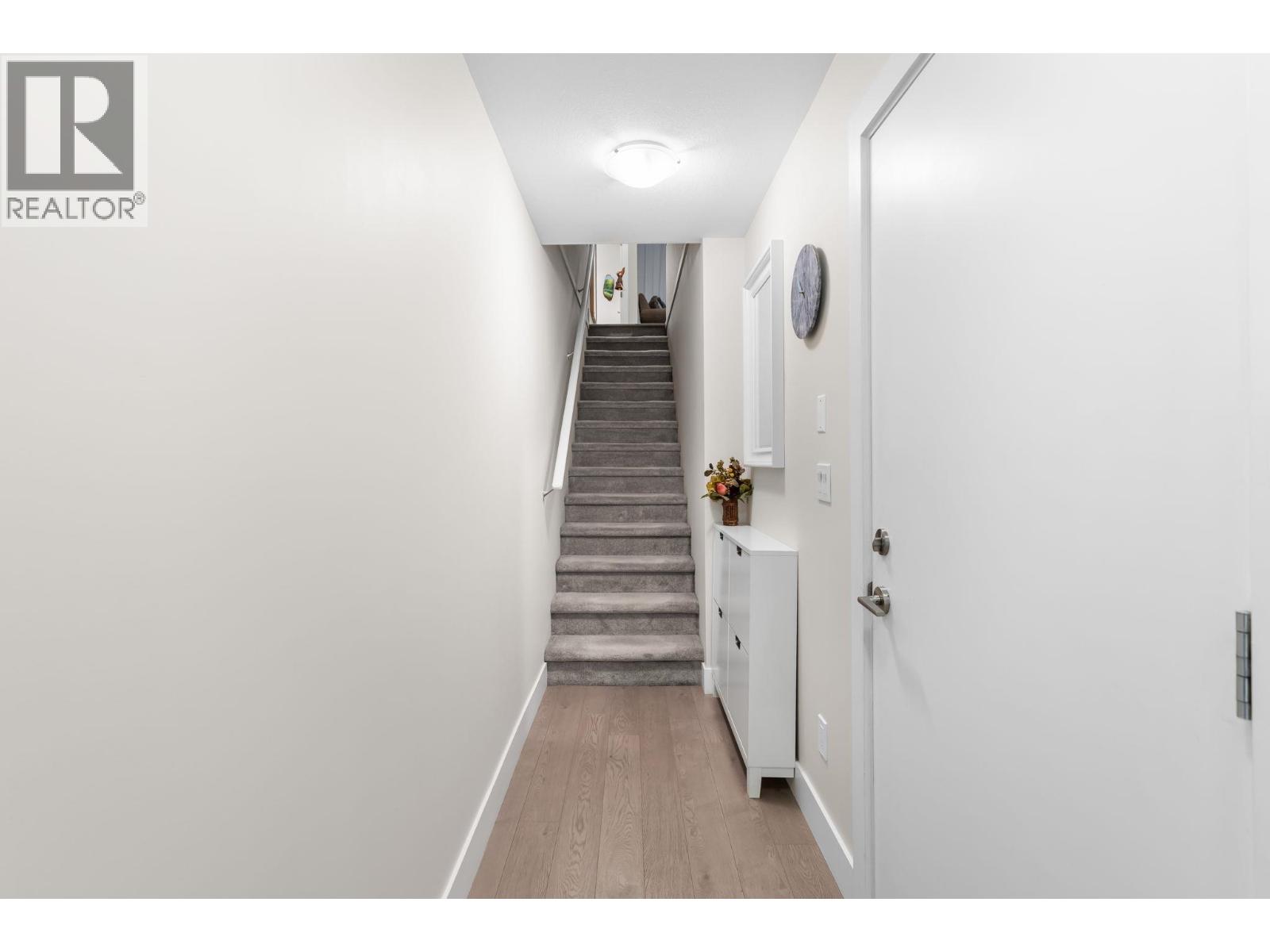 16 2139 PRAIRIE AVENUE, Port Coquitlam