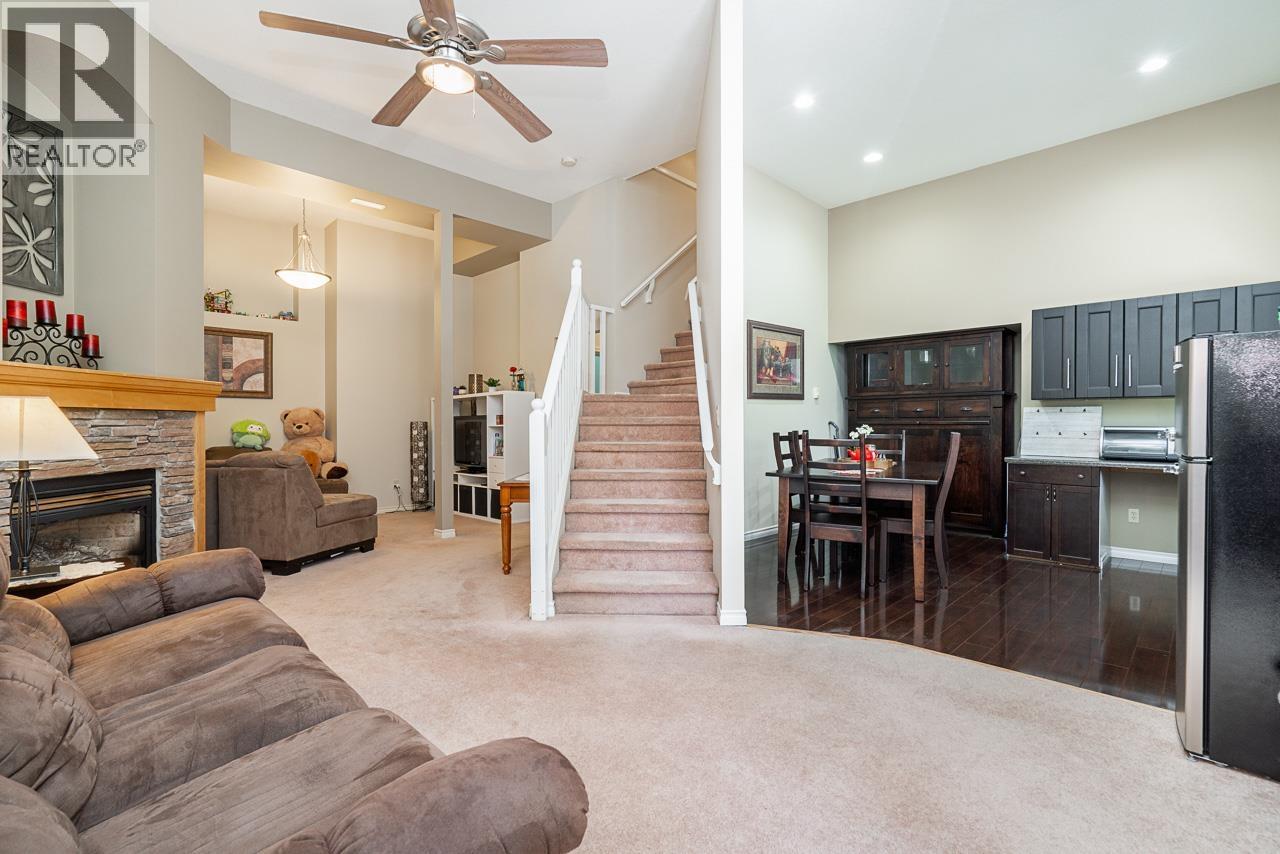 31 23281 KANAKA WAY, Maple Ridge