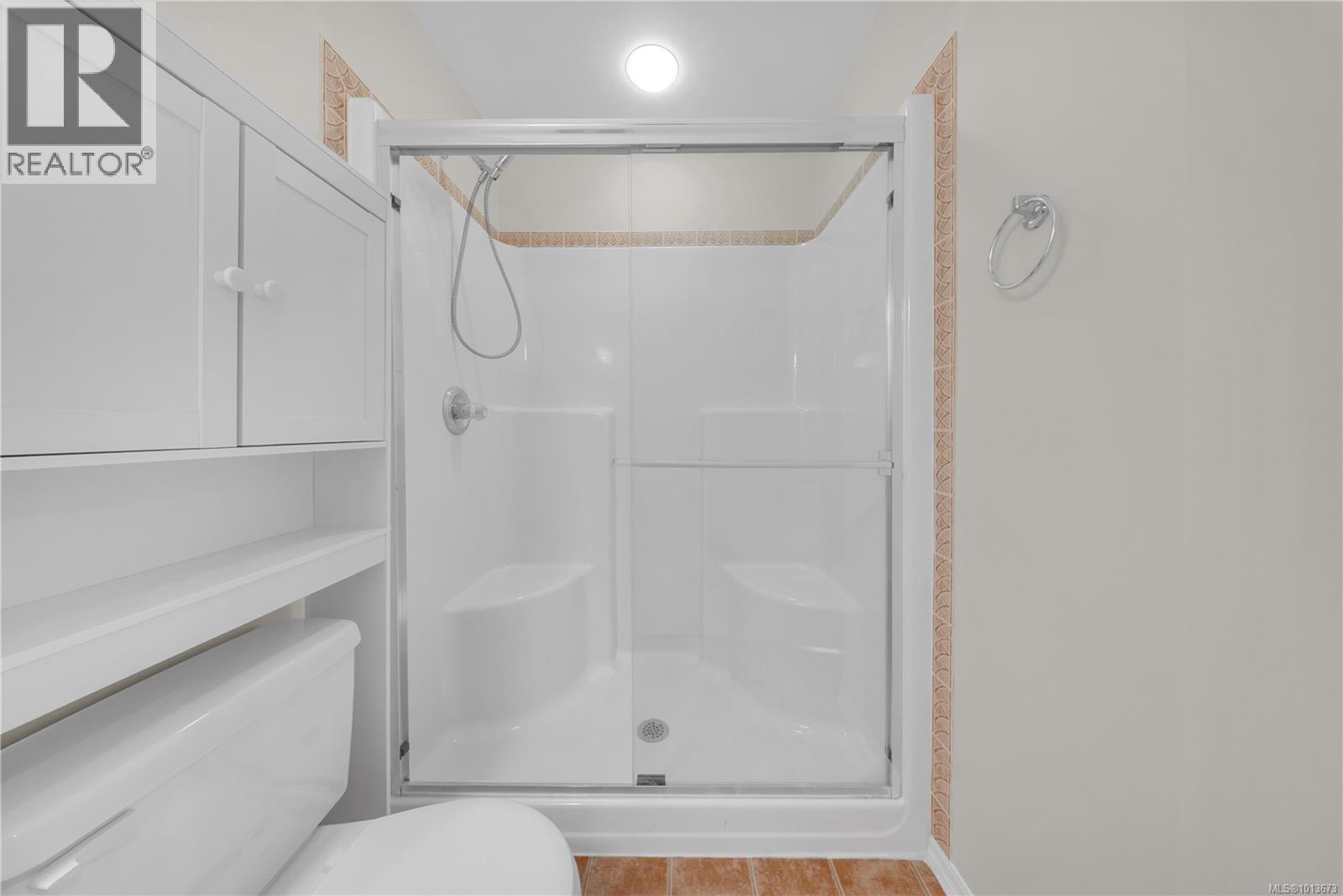 2260 Kinross Ave, Oak Bay