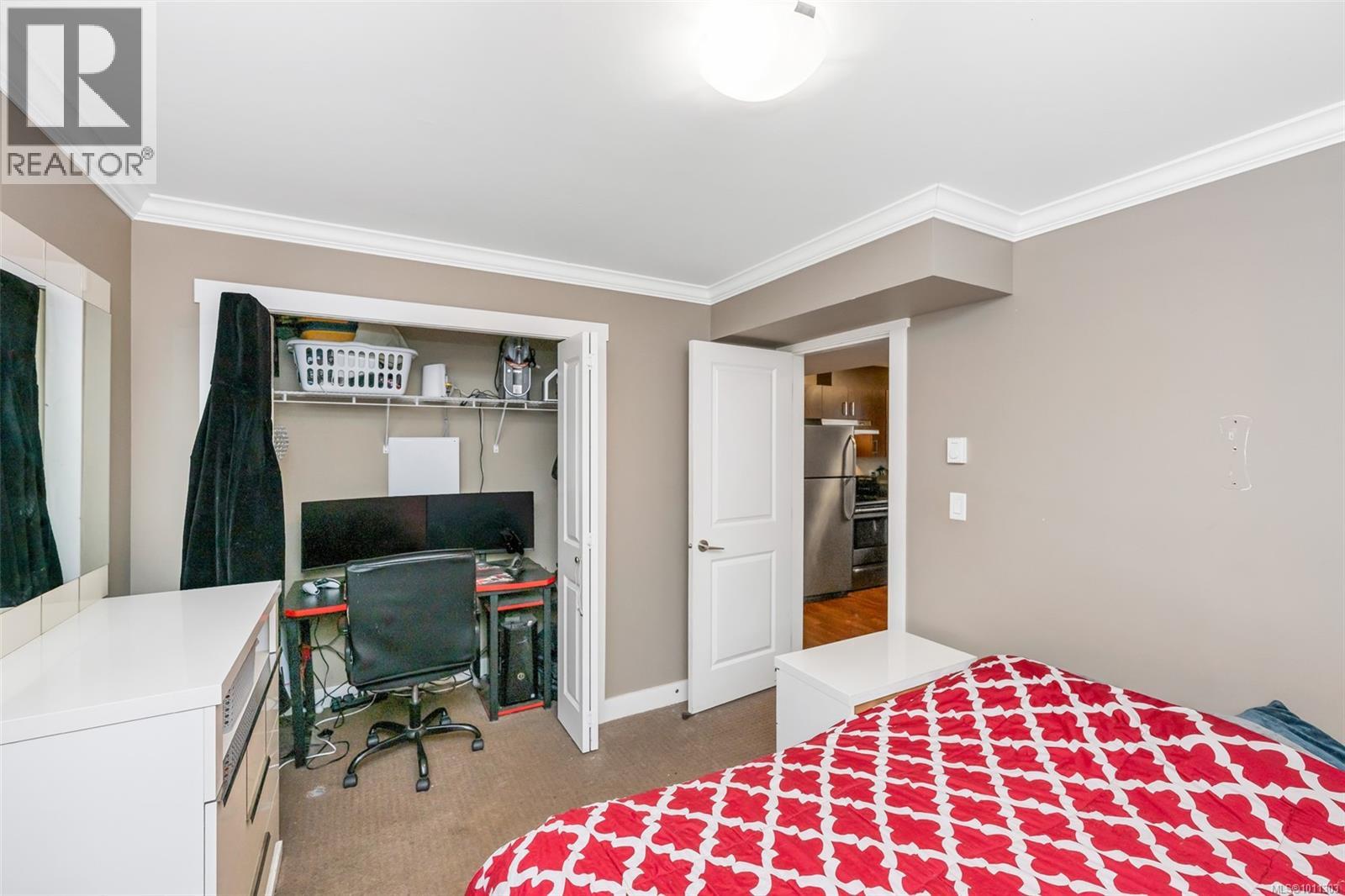 3016 Dornier Rd, Langford