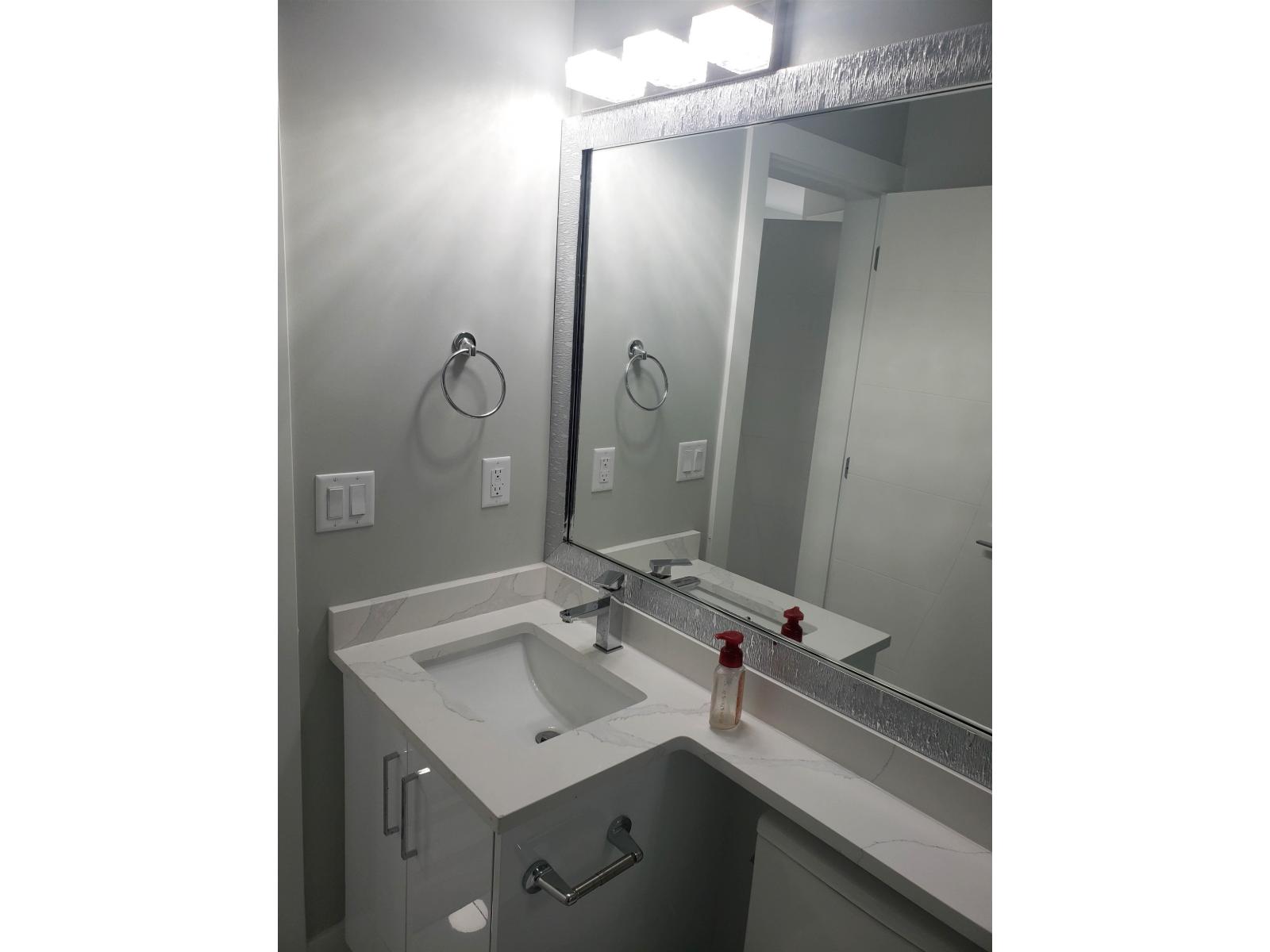 34007 BARKER COURT, Mission