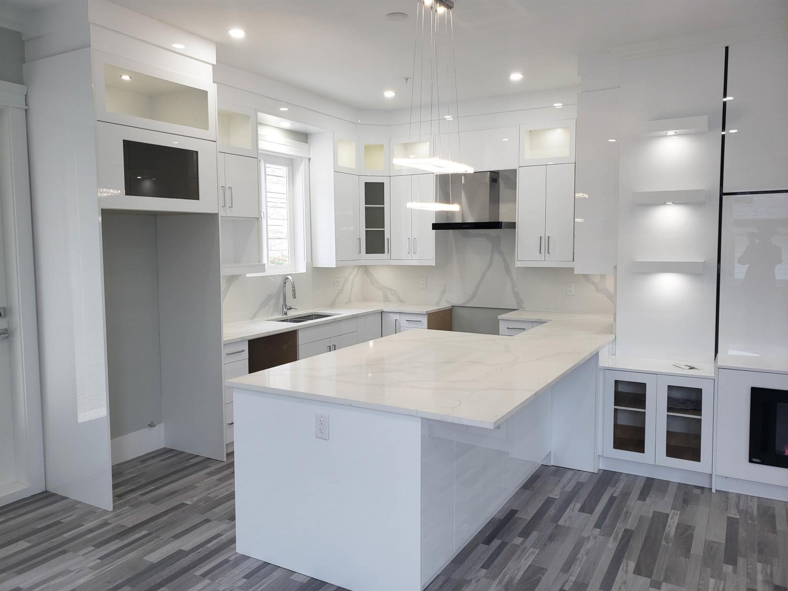 34007 BARKER COURT, Mission