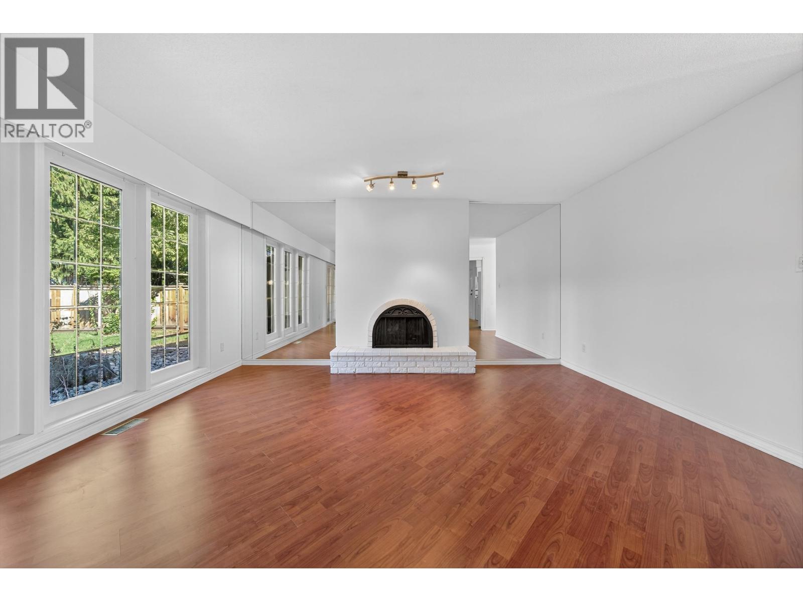 19339 121 AVENUE, Pitt Meadows