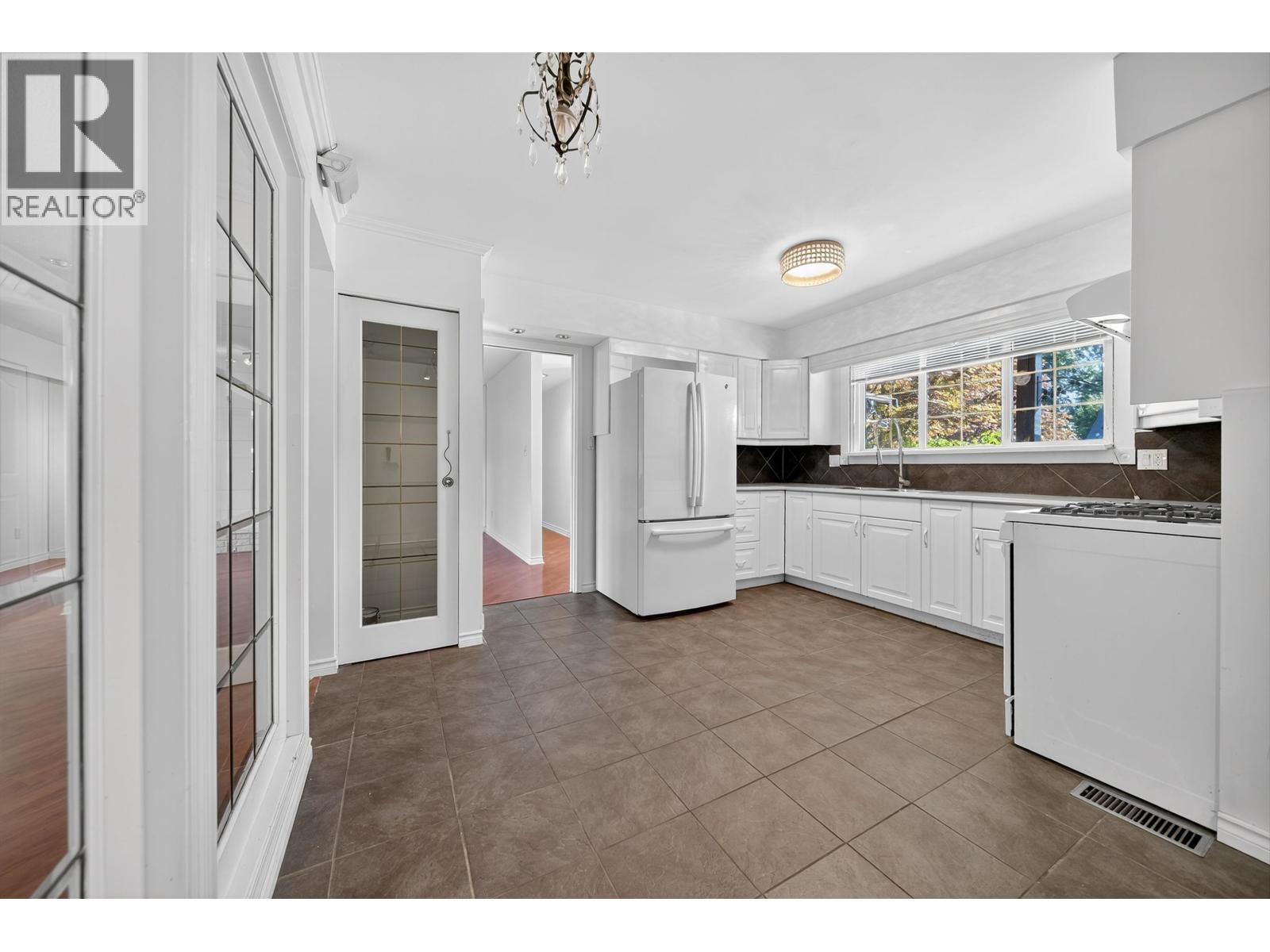 19339 121 AVENUE, Pitt Meadows