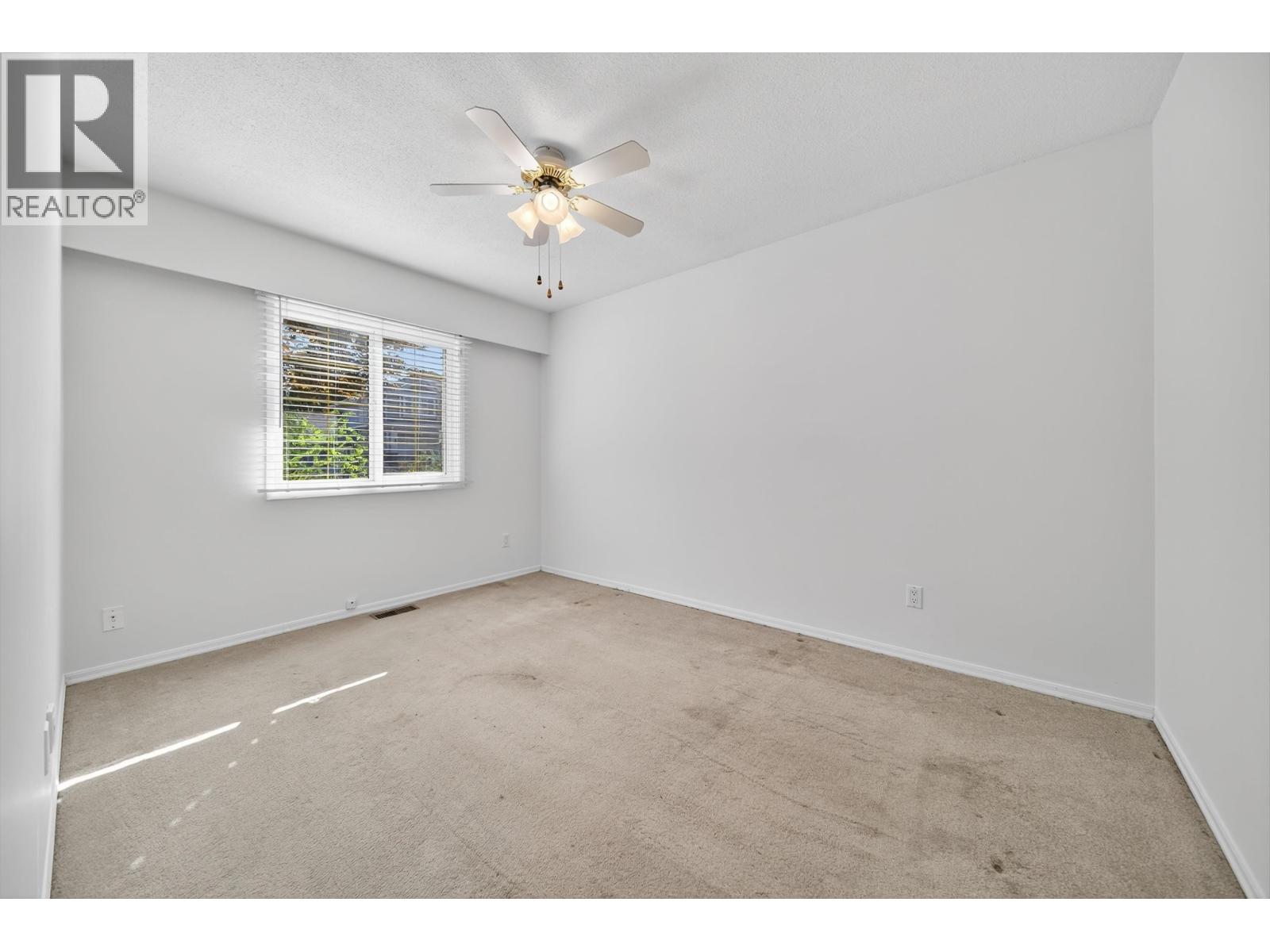 19339 121 AVENUE, Pitt Meadows