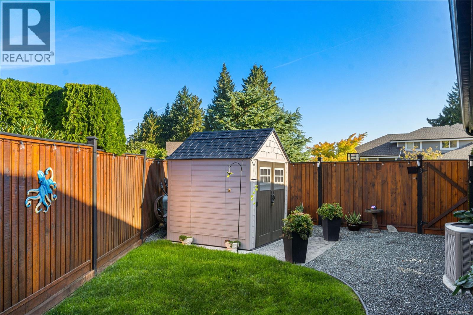 1496 Sumar Lane, French Creek