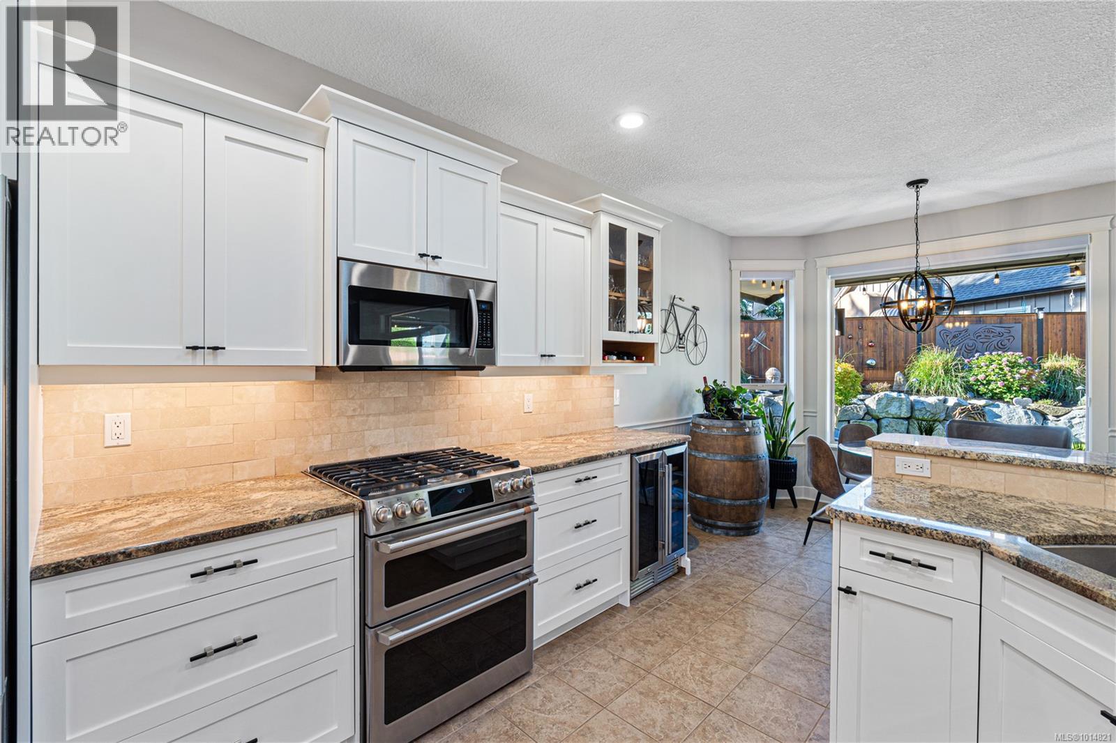 1496 Sumar Lane, French Creek