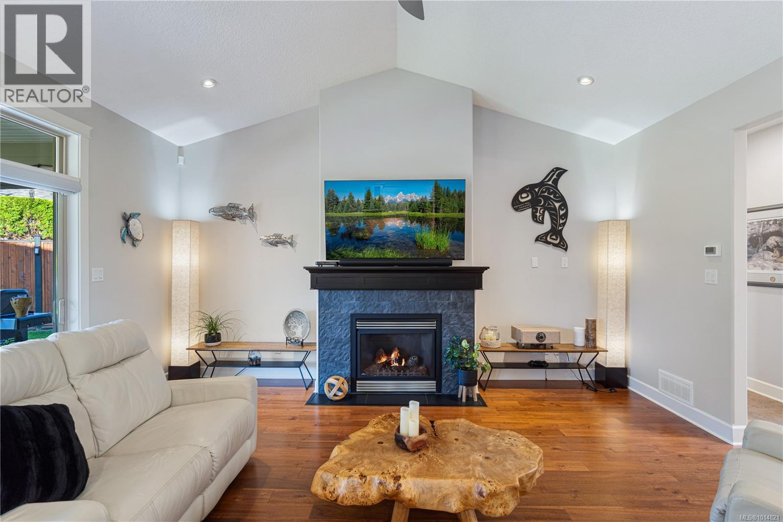 1496 Sumar Lane, French Creek