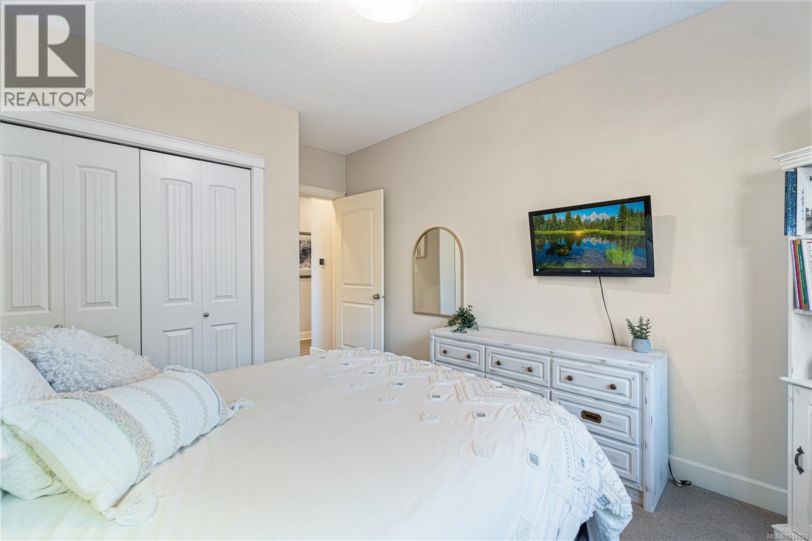 1496 Sumar Lane, French Creek