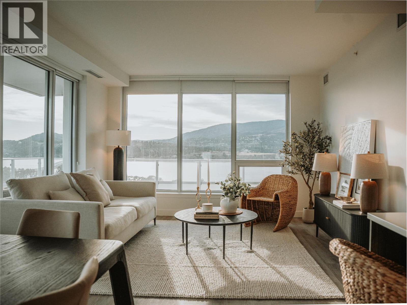 #1507-238 Leon Avenue, Kelowna