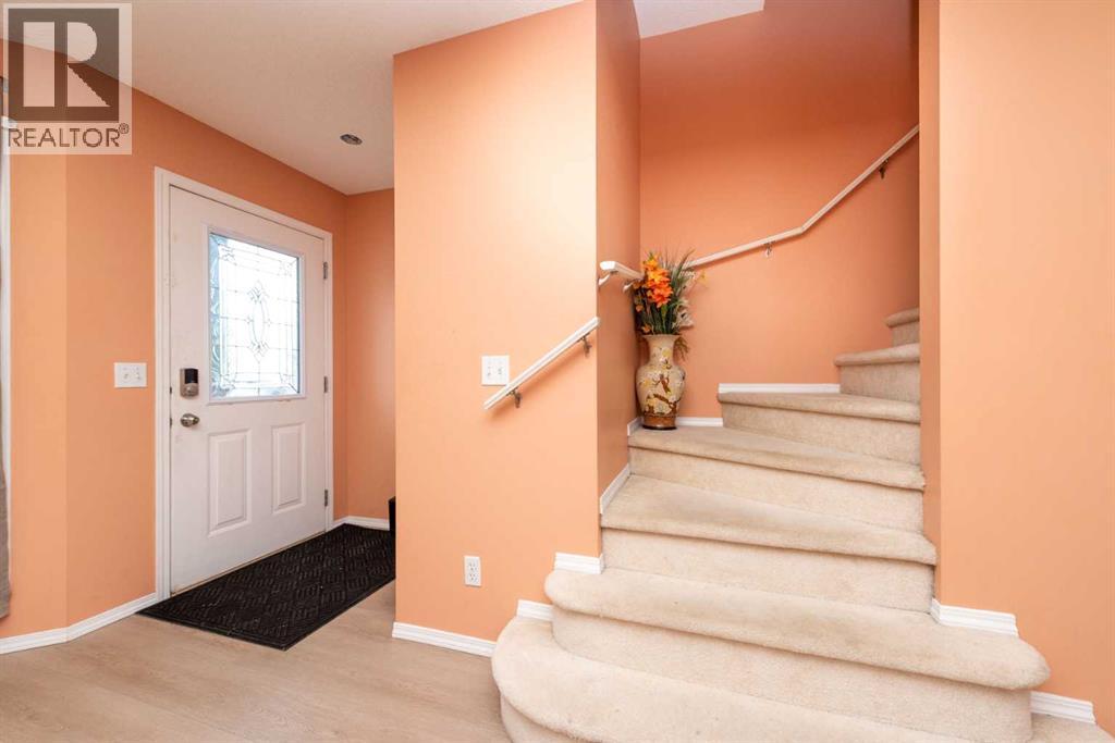 Single Family House for Sale in  Taravista Mews NE Taradale Calgary 