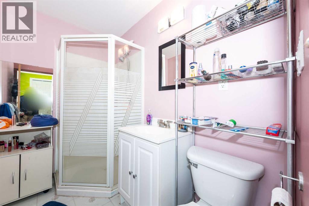 Single Family House for Sale in  Taravista Mews NE Taradale Calgary 