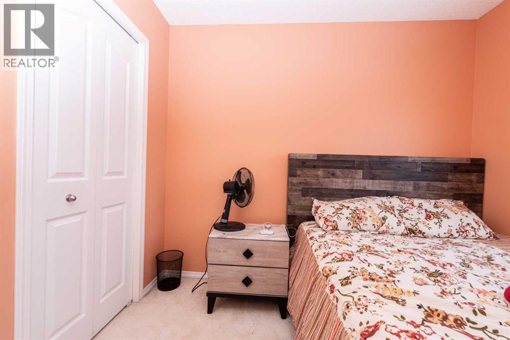 Single Family House for Sale in  Taravista Mews NE Taradale Calgary 