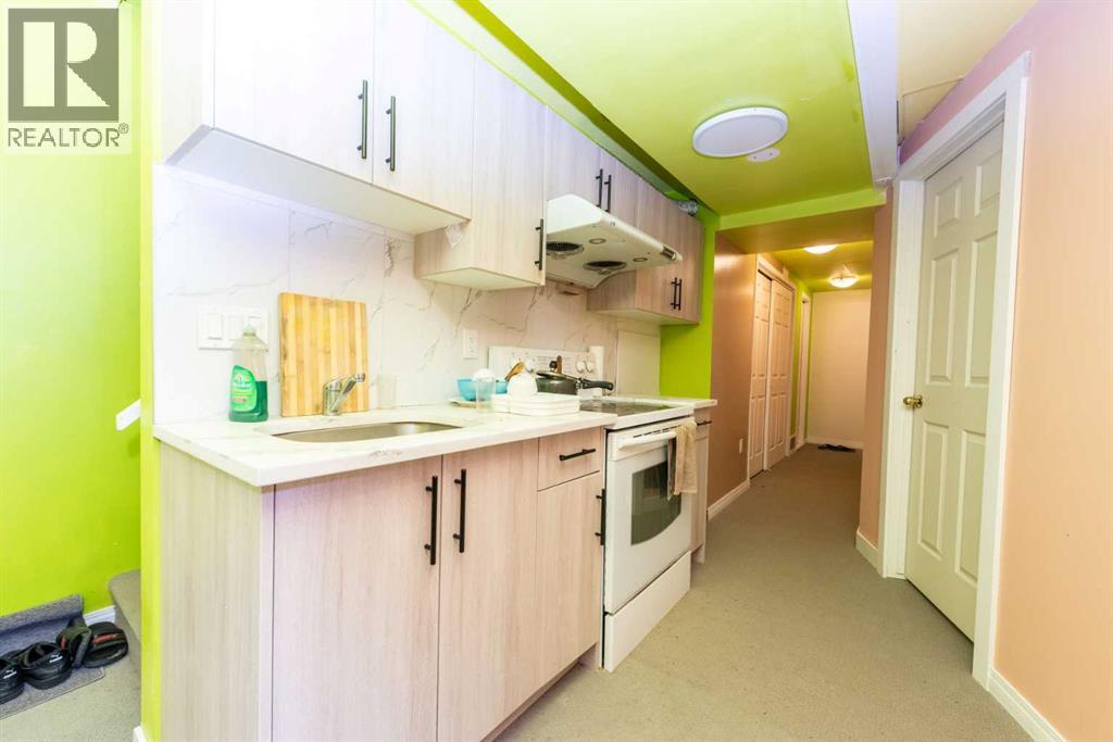Single Family House for Sale in  Taravista Mews NE Taradale Calgary 