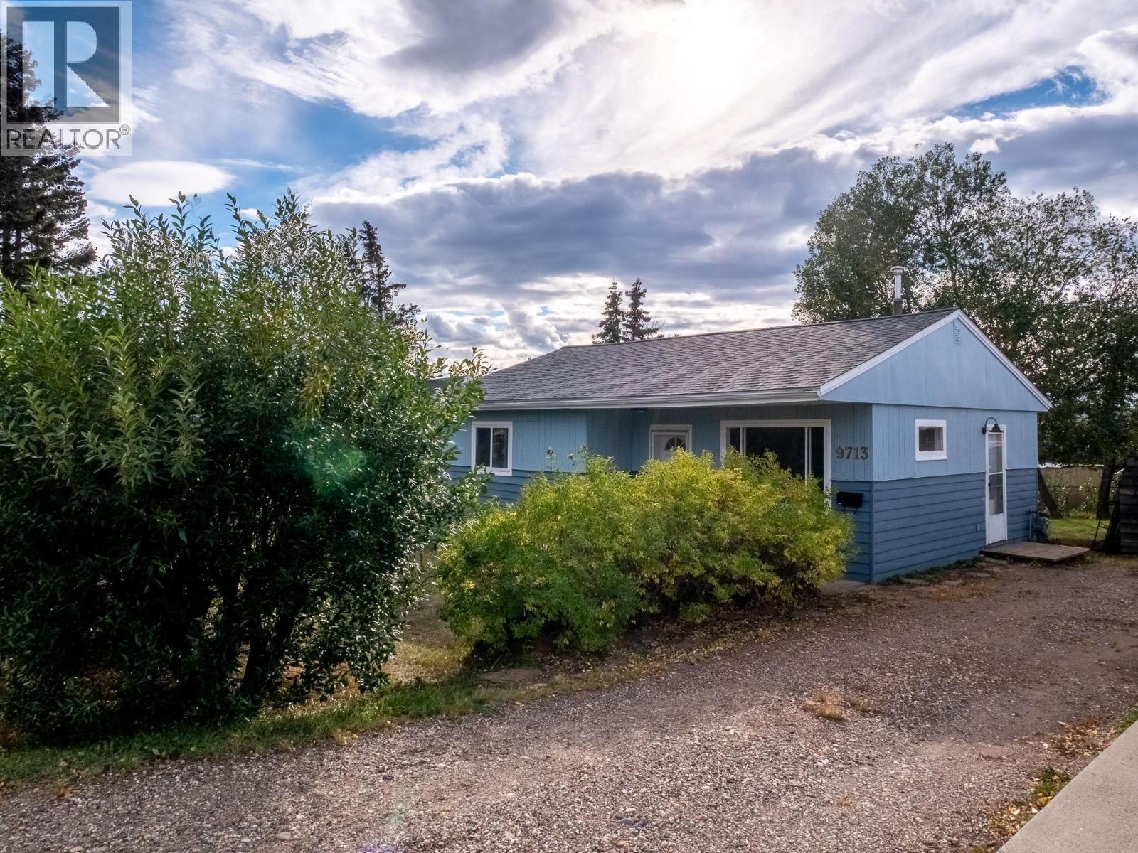 9713 9 Street, Dawson Creek