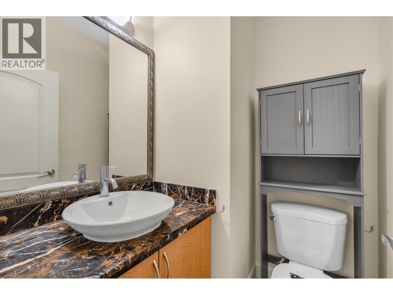 8 3139 SMITH AVENUE, Burnaby