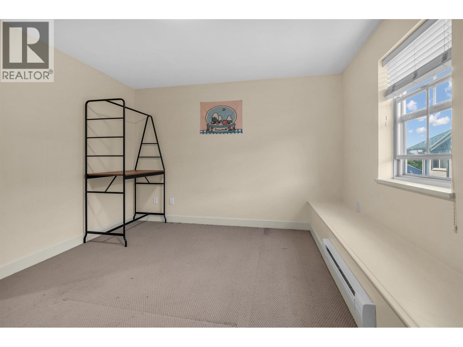 8 3139 SMITH AVENUE, Burnaby