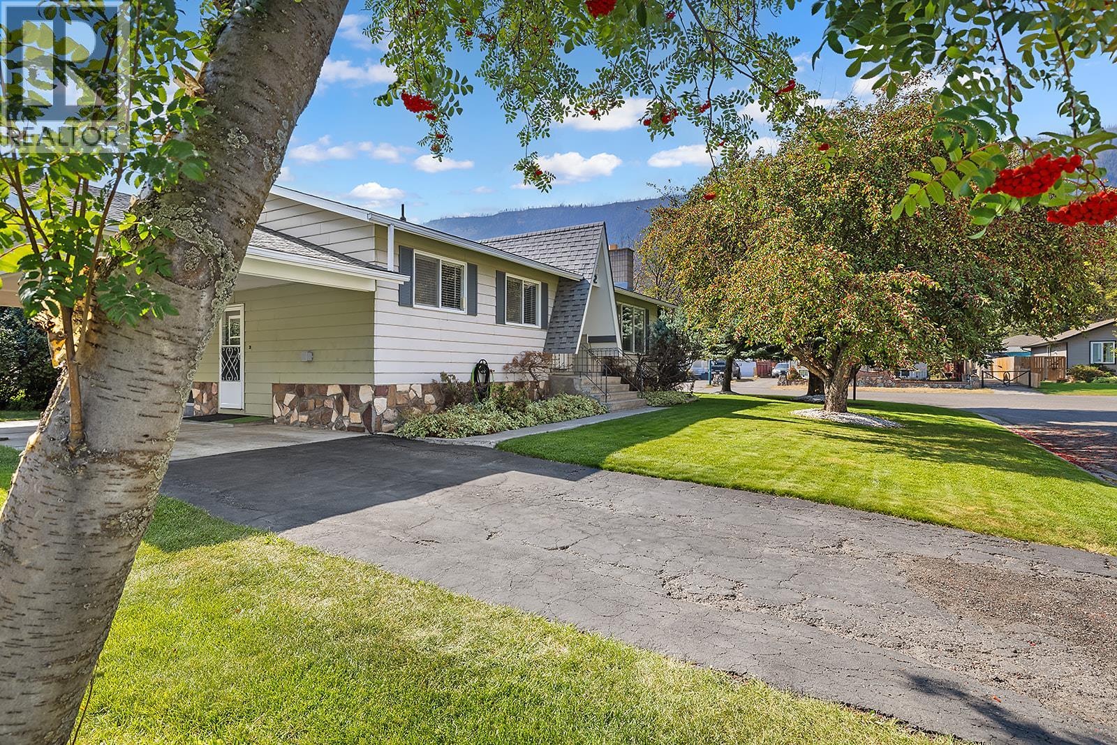 452 MOUNTAIN ASH Crescent, Sparwood
